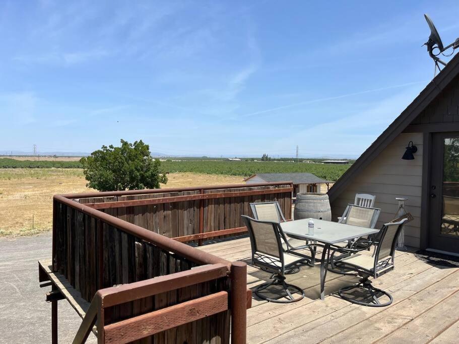 Adorable 1 Bedroom With Pool, And Horse Arena Oakdale Buitenkant foto